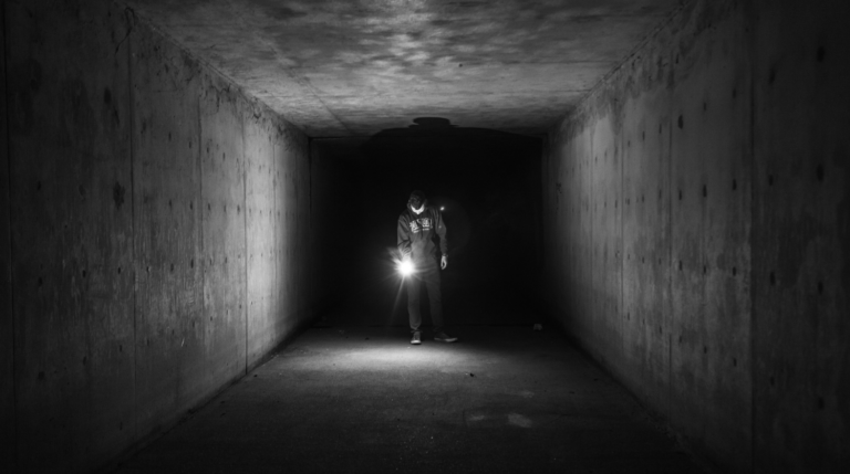 Exploiting the Intruder’s Dilemma for Active Directory Defense